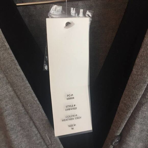 Olive & Oak Outfitters M cardigan sweater grey NWT coastal grandma business - Picture 5 of 6